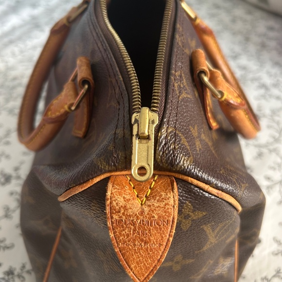 Vintage Louie Vuitton hand bag - Picture 6 of 11